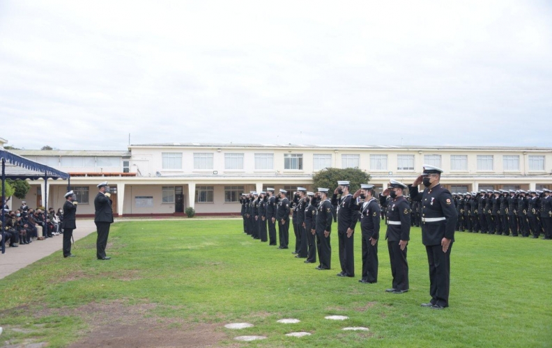 ACADEMIA POLITÉCNICA NAVAL REALIZA CEREMONIA MILITAR EN HOMENAJE A LAS GLORIAS NAVALES.