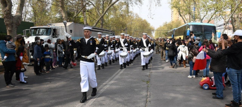 ACADEMIA POLITÉCNICA NAVAL DESFILÓ EN EL DÍA DE LAS GLORIAS DEL EJÉRCITO DE CHILE.