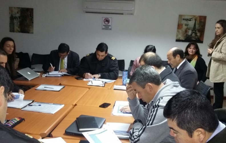 CONTINÚAN LOS TRABAJOS CONJUNTOS DEL MECESUP ENTRE LA APOLINAV Y ESGRUM. CONTINÚAN LOS TRABAJOS CONJUNTOS DEL MECESUP ENTRE LA APOLINAV Y ESGRUM.