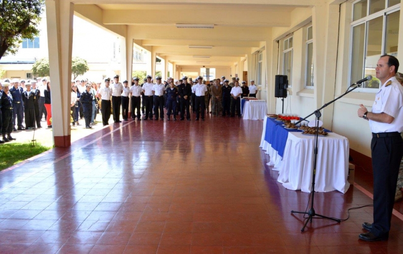 SALUDO NAVIDEÑO REALIZA LA APOLINAV. SALUDO NAVIDEÑO REALIZA LA APOLINAV.