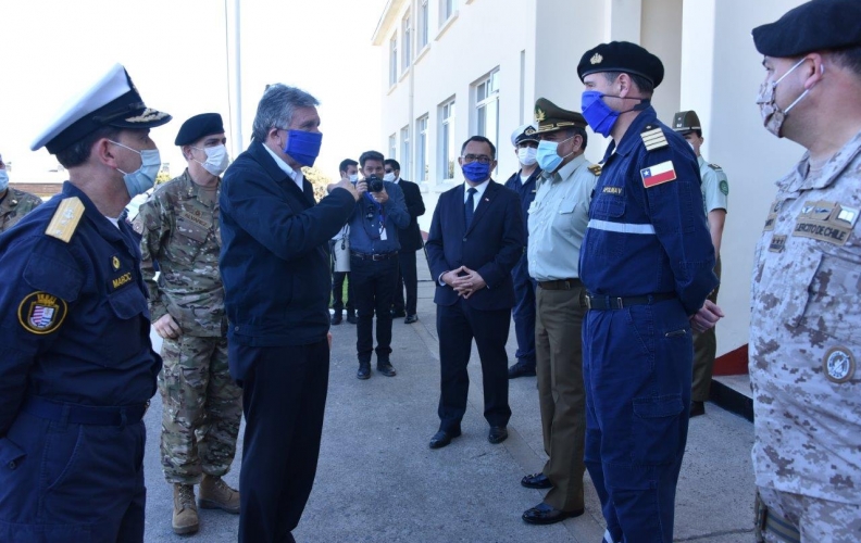 MINISTRO DE DEFENSA DESTACÓ EL APOYO DE LAS FUERZAS ARMADA AL ORDEN Y SEGURIDAD EN LA REGIÓN DE VALPARAÍSO. MINISTRO DE DEFENSA DESTACÓ EL APOYO DE LAS FUERZAS ARMADA AL ORDEN Y SEGURIDAD EN LA REGIÓN DE VALPARAÍSO.
