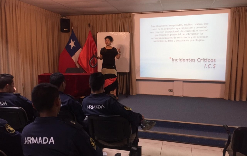 INCORPORACIÓN DE LAS MUJERES A LAS FUERZAS ARMADAS. INCORPORACIÓN DE LAS MUJERES A LAS FUERZAS ARMADAS.