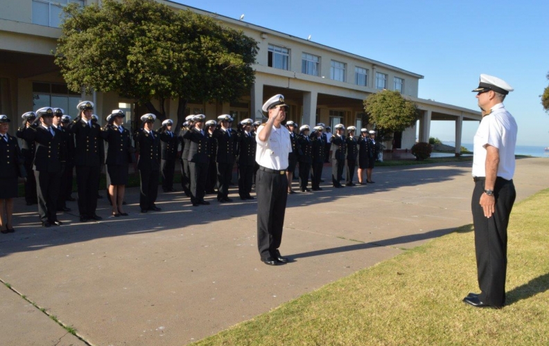 ACADEMIA POLITÉCNICA NAVAL RECIBIÓ AL CURSO DE GUARDIAMARINAS 2018. ACADEMIA POLITÉCNICA NAVAL RECIBIÓ AL CURSO DE GUARDIAMARINAS 2018.