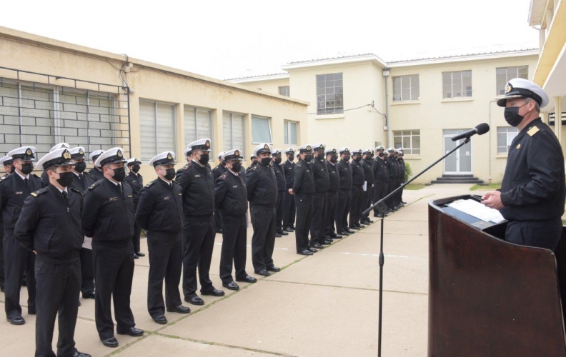 FINALIZÓ EL 6° CURSO DE MANDO 2021 EN LA ACADEMIA POLITÉCNICA NAVAL. FINALIZÓ EL 6° CURSO DE MANDO 2021 EN LA ACADEMIA POLITÉCNICA NAVAL.