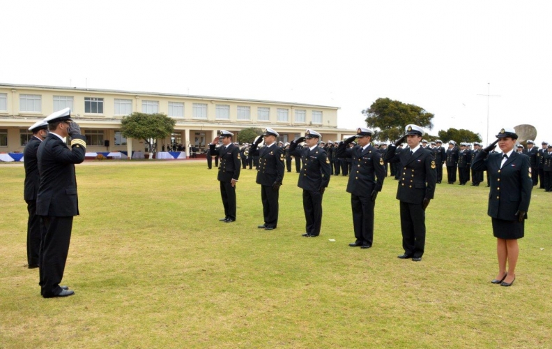 APOLINAV REALIZÓ CEREMONIA DE ASCENSO DE OFICIALES Y GENTE DE MAR. APOLINAV REALIZÓ CEREMONIA DE ASCENSO DE OFICIALES Y GENTE DE MAR.