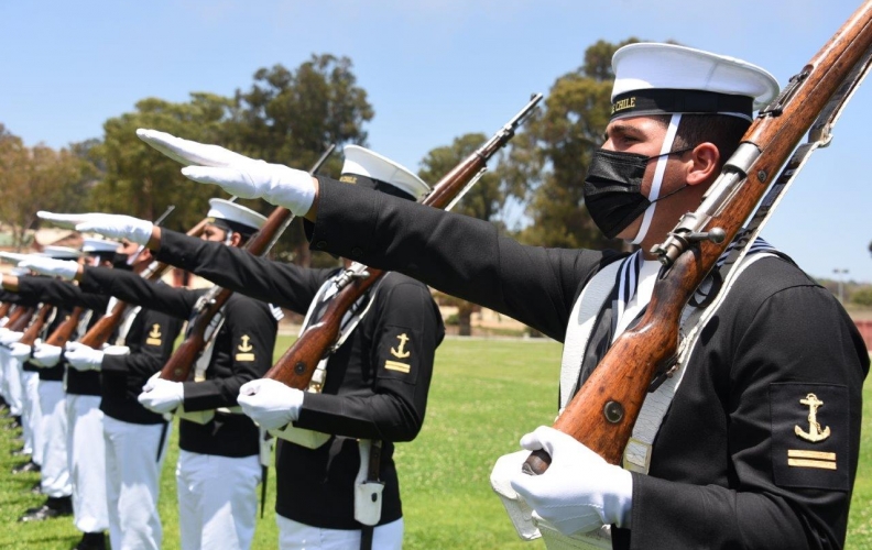 MARINEROS Y SOLDADOS JURARON A LA BANDERA EN ACADEMIA POLITÉCNICA NAVAL. MARINEROS Y SOLDADOS JURARON A LA BANDERA EN ACADEMIA POLITÉCNICA NAVAL.