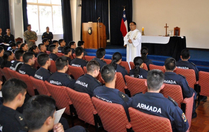 ACADEMIA POLITÉCNICA NAVAL DIO INICIO A SUS ACTIVIDADES RELIGIOSAS PARA GRUMETES 2018. ACADEMIA POLITÉCNICA NAVAL DIO INICIO A SUS ACTIVIDADES RELIGIOSAS PARA GRUMETES 2018.