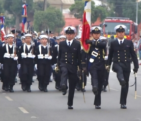 ACADEMIA POLITÉCNICA NAVAL DESFILÓ EN QUINTERO, EN CONMEMORACIÓN DE LAS GLORIAS NAVALES.