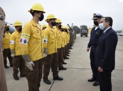 MINISTRO (S) DE DEFENSA DESTACÓ LABOR DE LAS FF.AA. EN COMBATE A INCENDIOS EN QUILPUÉ.