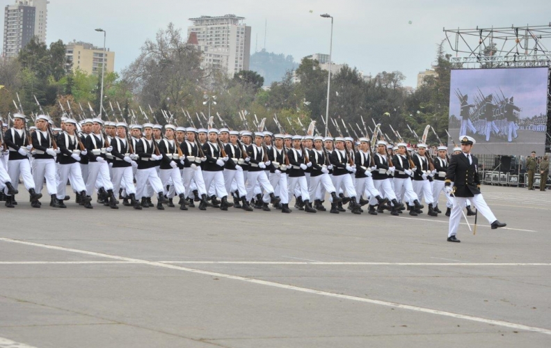 APOLINAV DESFILÓ EN EL DÍA DE LAS GLORIAS DEL EJÉRCITO DE CHILE. APOLINAV DESFILÓ EN EL DÍA DE LAS GLORIAS DEL EJÉRCITO DE CHILE.