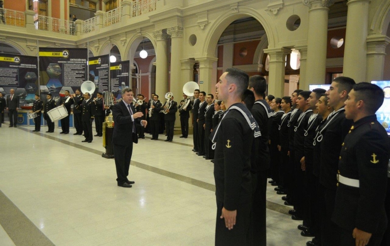 CORO DE LA APOLINAV PARTICIPÓ EN INAUGURACIÓN MES DEL MAR. CORO DE LA APOLINAV PARTICIPÓ EN INAUGURACIÓN MES DEL MAR.