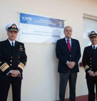 DIRECTOR GENERAL DEL PERSONAL INAUGURÓ REMODELACIÓN DE LA SALA DE CONFERENCIAS “SUBTENIENTE IM ERNESTO ARRIAGADA RODRÍGUEZ”.