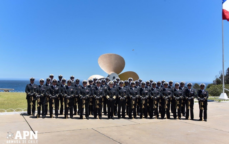 INVESTIDURA DE SUBOFICIALES MAYORES Y CONDESTABLE MAYOR DE LA ARMADA. INVESTIDURA DE SUBOFICIALES MAYORES Y CONDESTABLE MAYOR DE LA ARMADA.