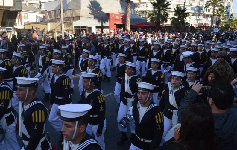 APOLINAV PRESENTE EN CONMEMORACIÓN A LAS GLORIAS NAVALES. APOLINAV PRESENTE EN CONMEMORACIÓN A LAS GLORIAS NAVALES.
