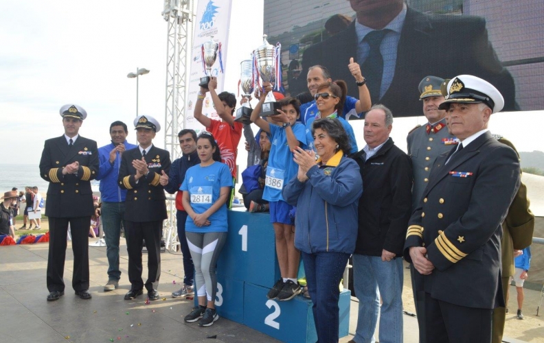 MÁS DE 5 MIL CORREDORES PARTICIPARON EN LA CORRIDA BICENTENARIO ARMADA DE CHILE. MÁS DE 5 MIL CORREDORES PARTICIPARON EN LA CORRIDA BICENTENARIO ARMADA DE CHILE.