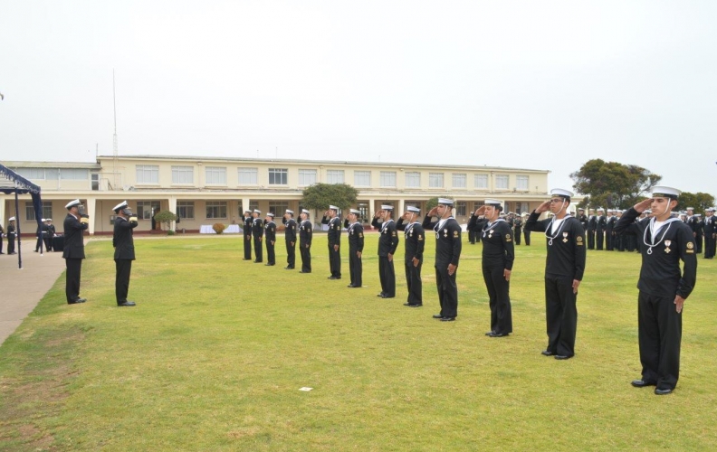 APOLINAV PREMIÓ ALUMNOS GENTE DE MAR. APOLINAV PREMIÓ ALUMNOS GENTE DE MAR.