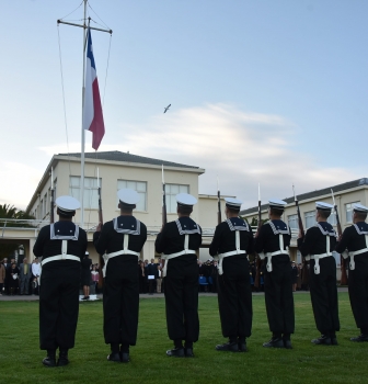 ACADEMIA POLITÉCNICA NAVAL EFECTUÓ CEREMONIA MILITAR INTERNA EN HOMENAJE A LAS GLORIAS NAVALES.