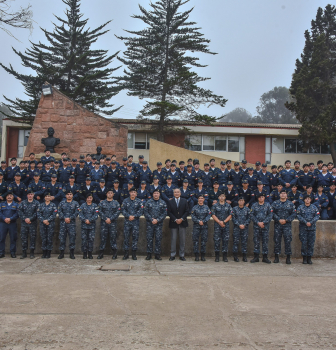 Visita del Director de Seguridad y Operaciones Marítimas fortalece la formación profesional en el Campus Charles