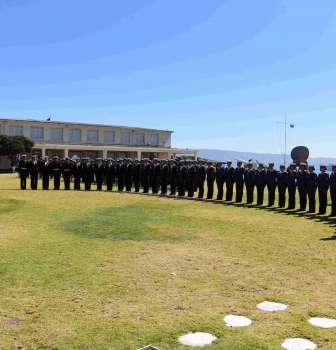 PREMIACIÓN INTERNA EN ACADEMIA POLITÉCNICA NAVAL