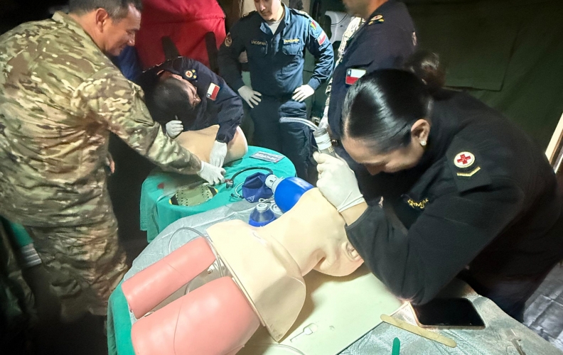 ACADEMIA POLITÉCNICA NAVAL ESTÁ REALIZANDO CURSO “PHTLS” EN PRIZONA. ACADEMIA POLITÉCNICA NAVAL ESTÁ REALIZANDO CURSO “PHTLS” EN PRIZONA.