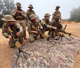 Curso de Especialidad de Infantes de Marina desarrolla entrenamiento práctico en terreno