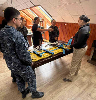 ACADEMIA POLITÉCNICA NAVAL REALIZA CURSO PHTLS EN QUINZONA